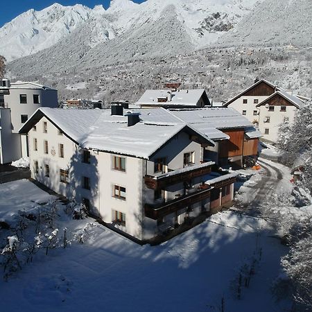 Landhaus Zangerl - Kobelerhof Landeck Exterior foto